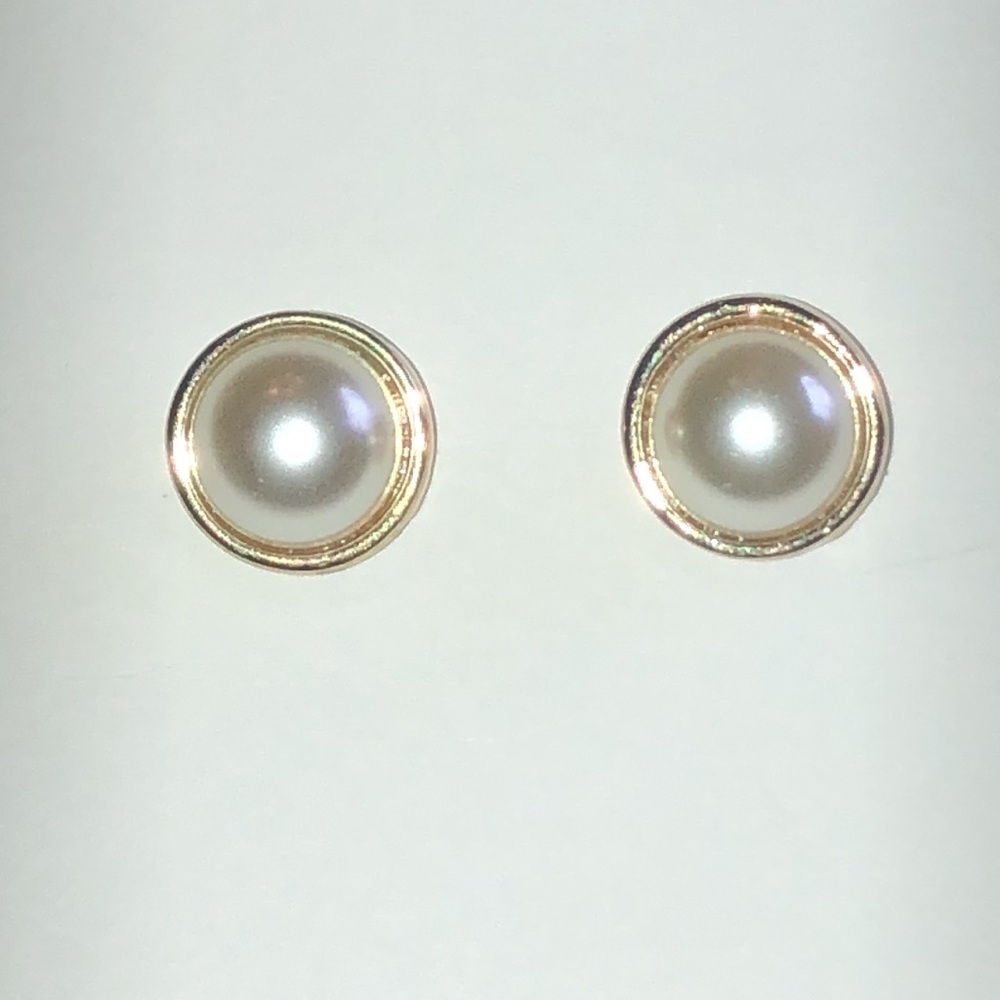 Classic Faux Pearl Gold Tone Rim Stud Earrings